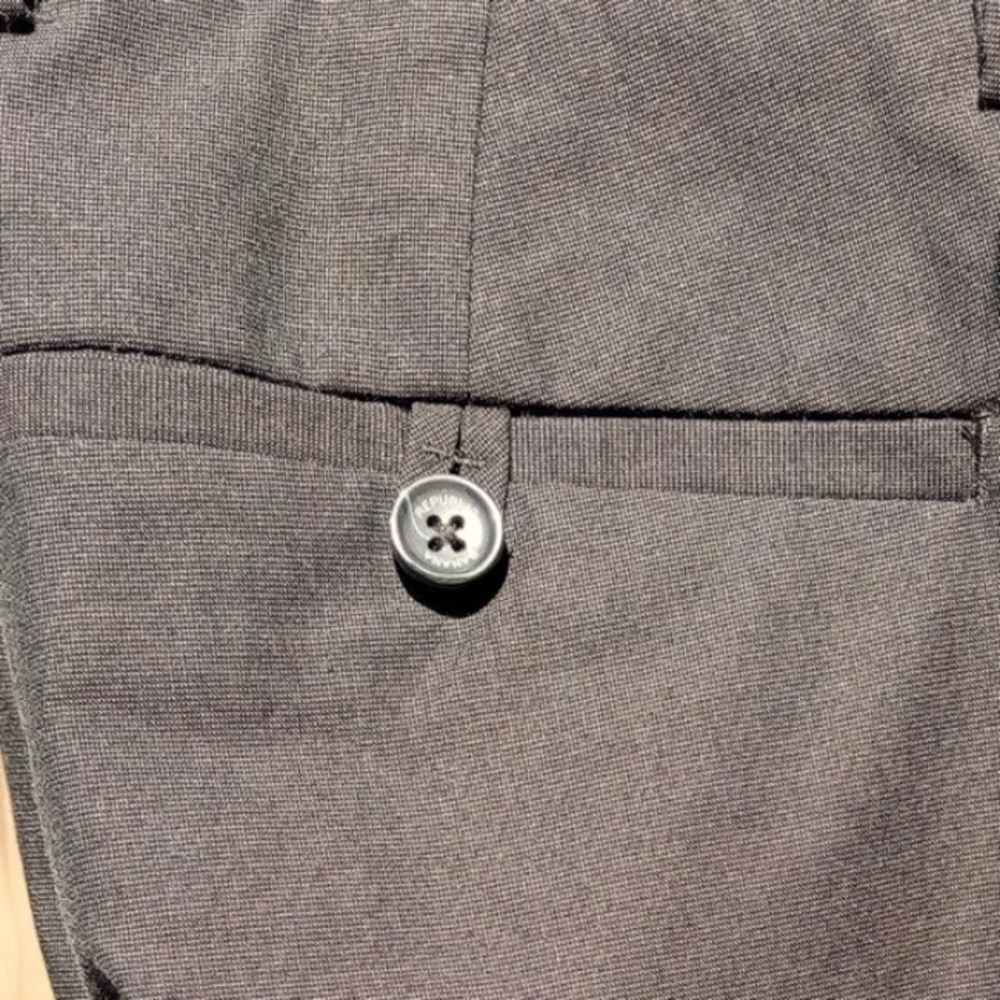 Banana Republic size 32/34 Lt Brown Mens Slacks